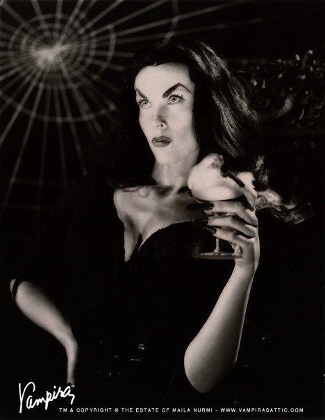 VAMPIRA’S ATTIC COCKTAIL - My Digital Kitchen