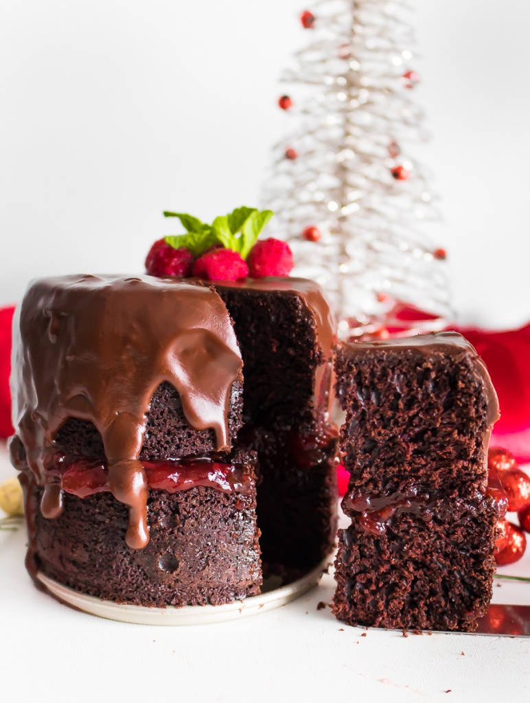 CHOCOLATE CHILI RASPBERRY CAKE - My Digital Kitchen